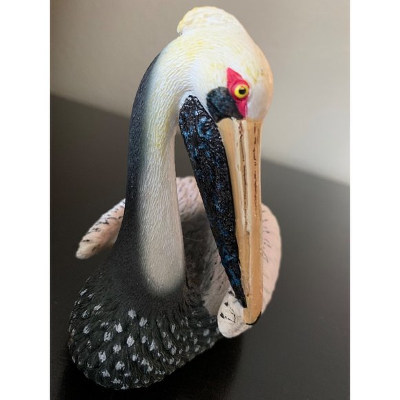 Pelican Figurine Resin - Picture 7 of 8